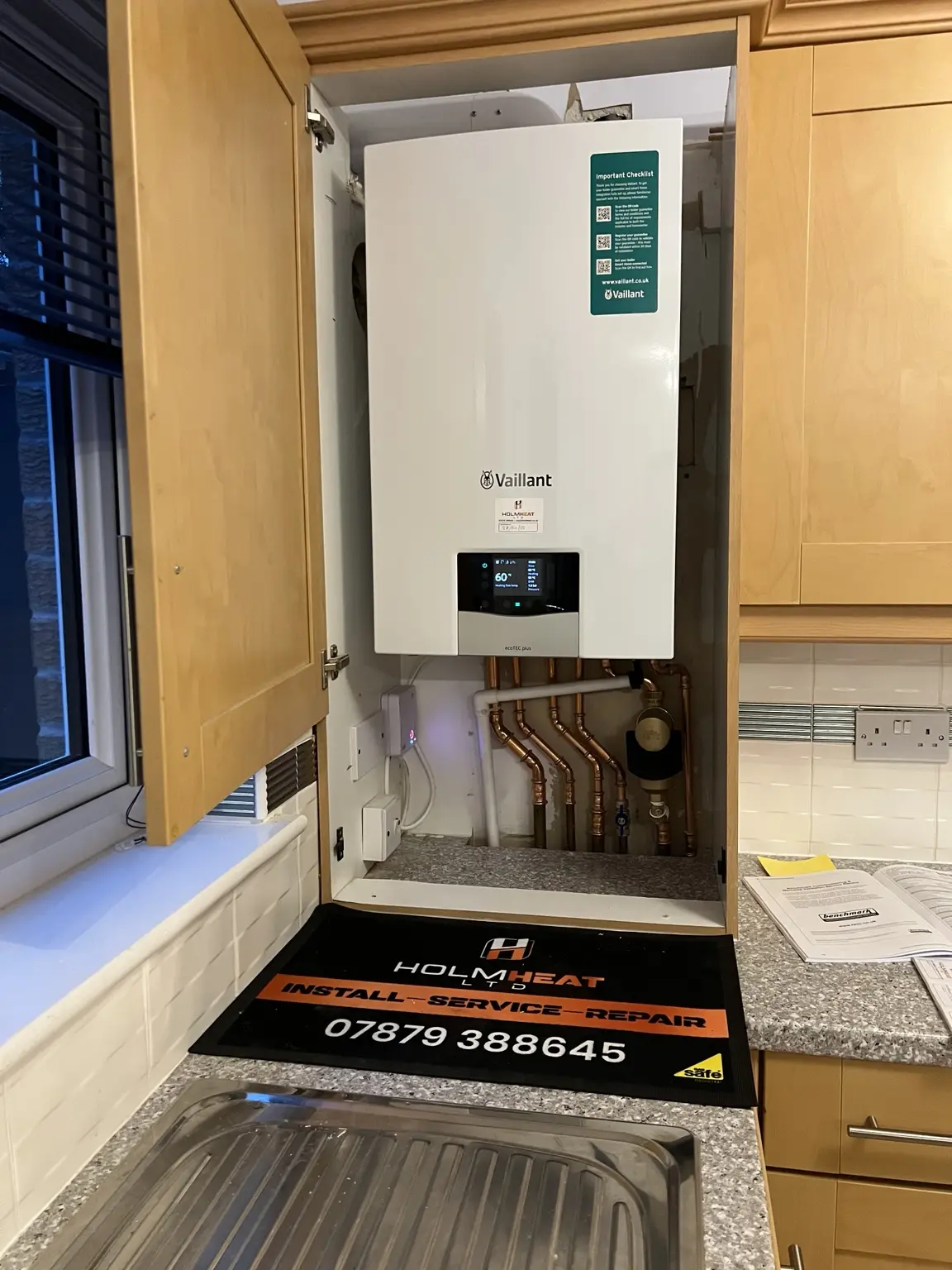 Vaillant combi boiler installation by HOLMHEAT
